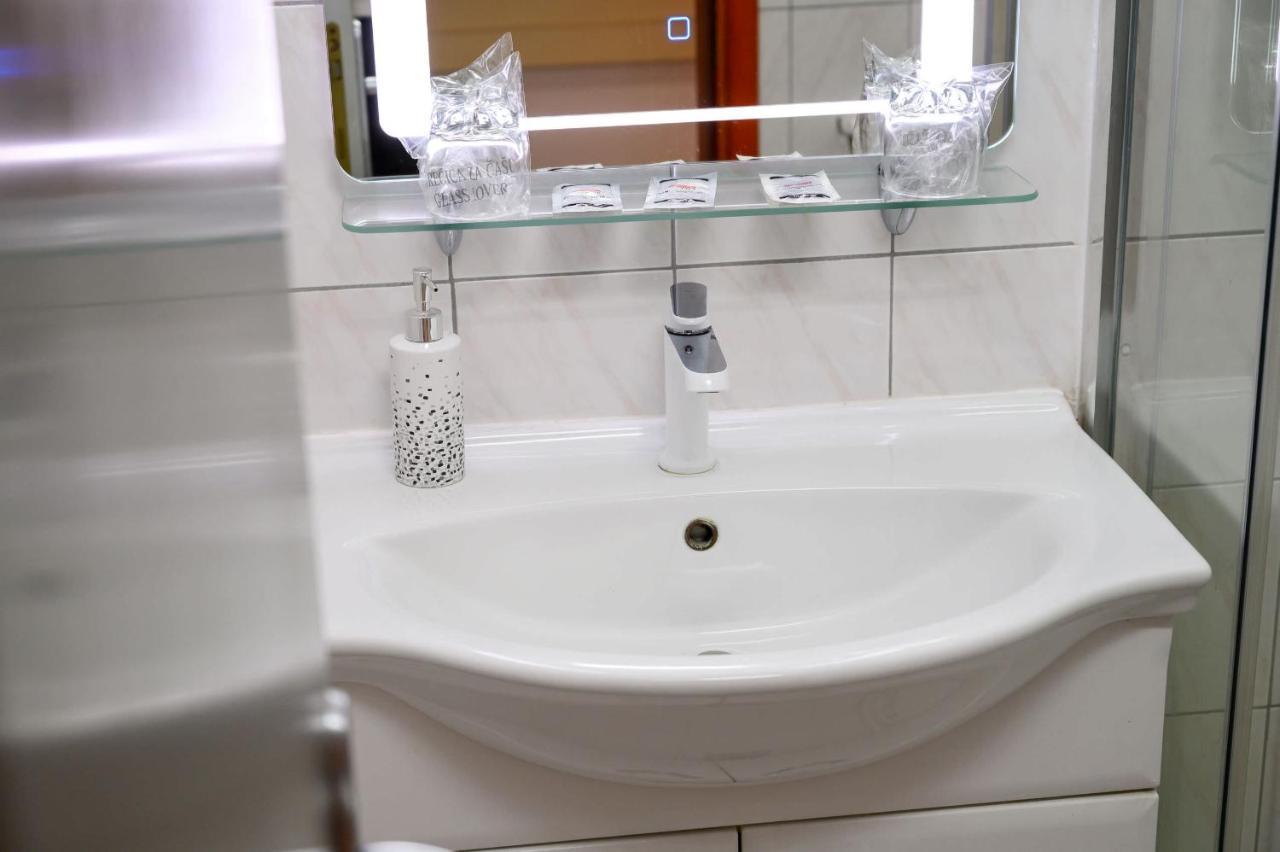 Hotel Mb Metković Zewnętrze zdjęcie